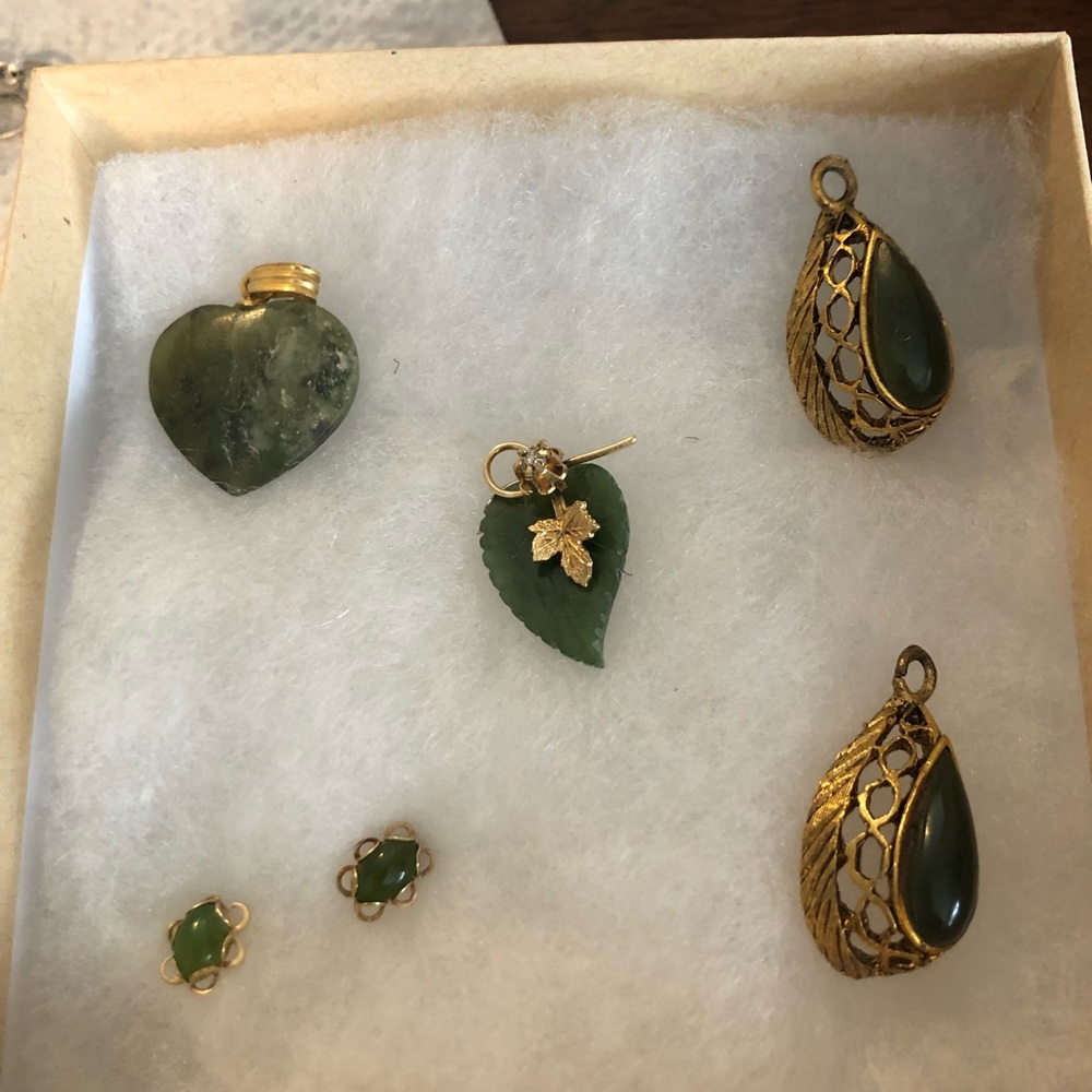 SOLD. Jade assortment of jewelry. 2 Pendants and 2 pair earrings.